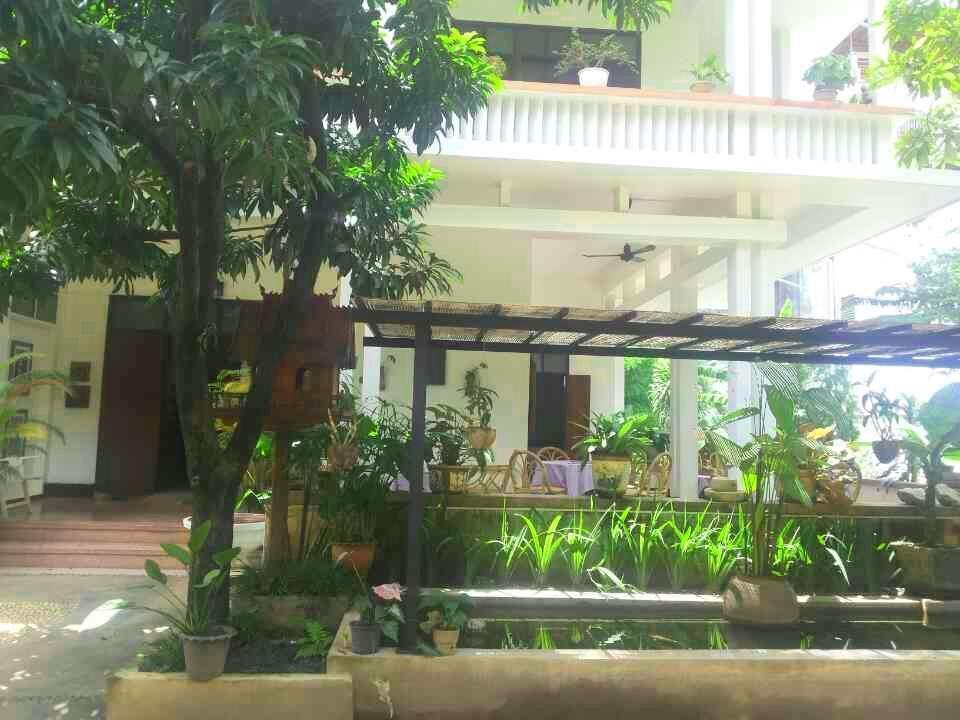 Lani'S House By The Ponds Hotell Vientiane Exteriör bild