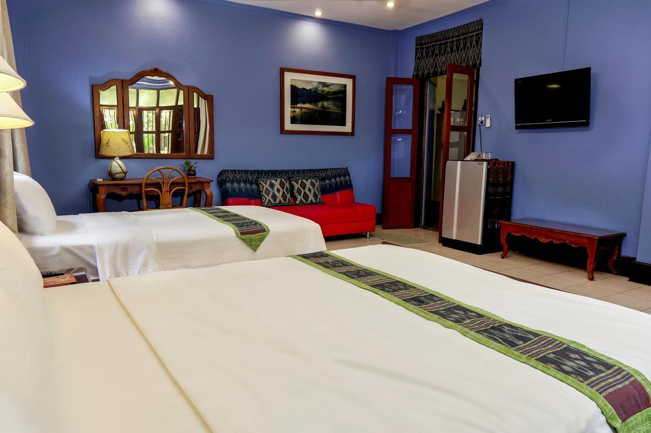 Lani'S House By The Ponds Hotell Vientiane Exteriör bild